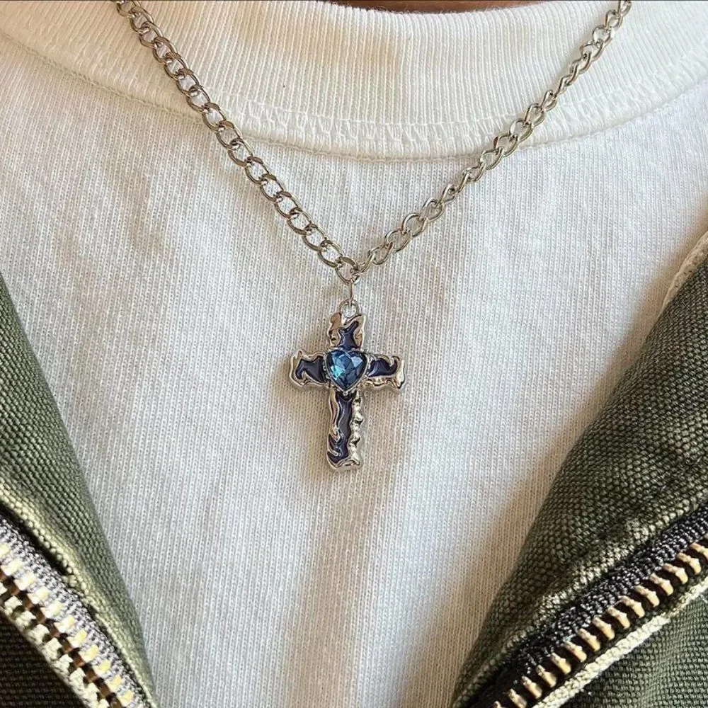y2k 2000s grunge crystal cross pendant necklace